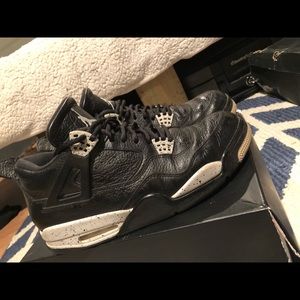 Air Jordan 4 “Oreo”
